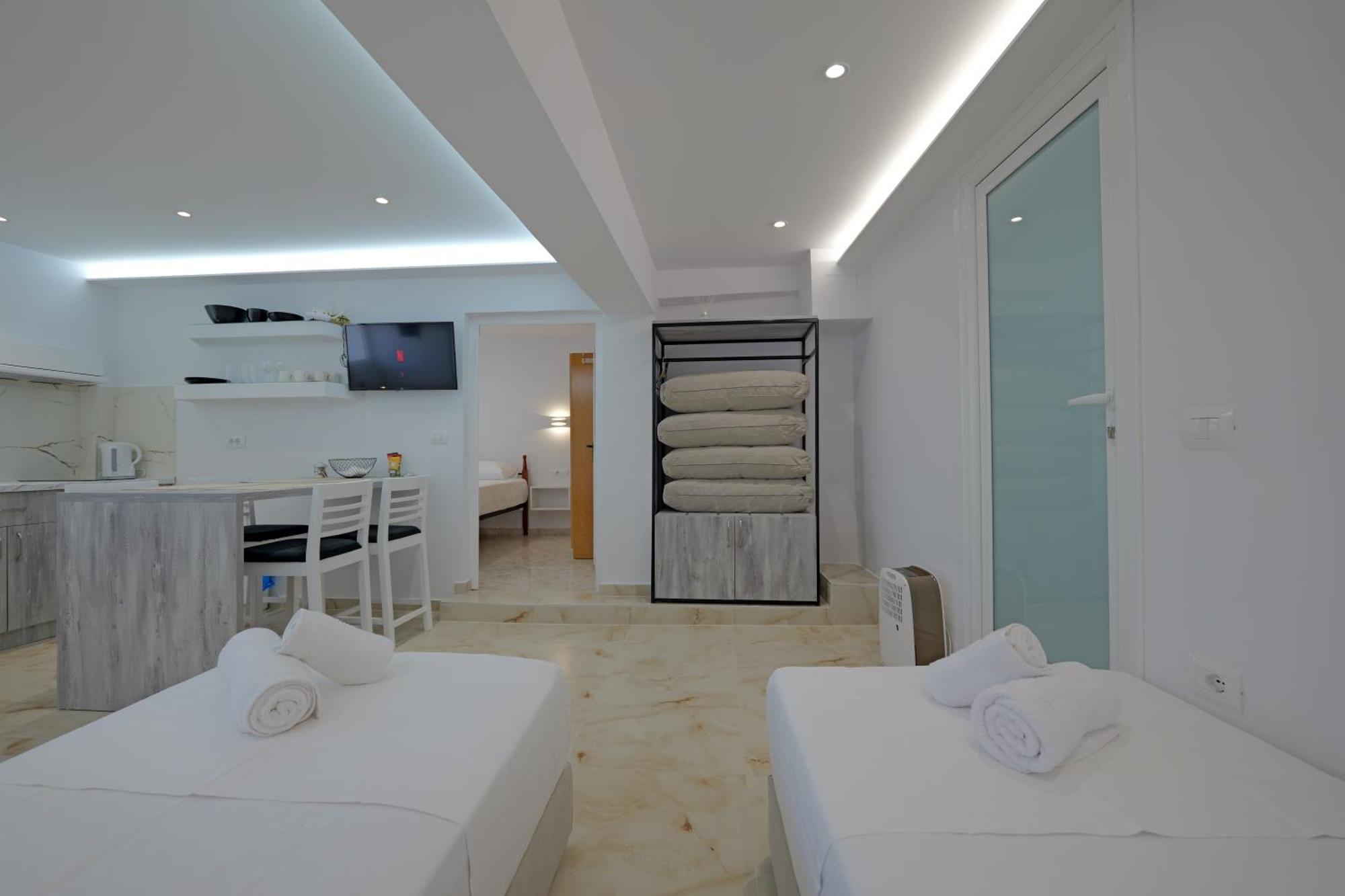 Livia'S Guesthouse Ksamil Exteriér fotografie