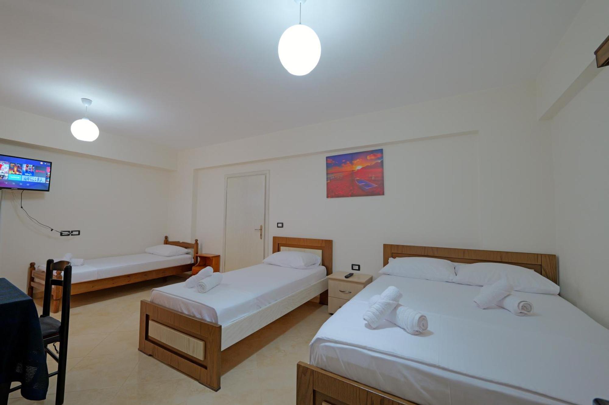 Livia'S Guesthouse Ksamil Exteriér fotografie